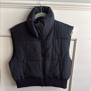 Cropped Black Puffer Vest
